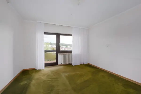 Zimmer EG - geräumt