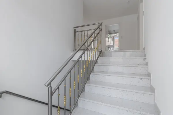 Treppenhaus Wohnung Mittelstr. 10