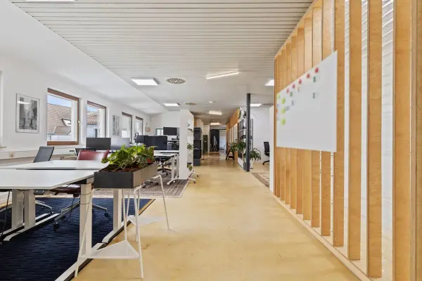 Büroraum Mittelstr. 8