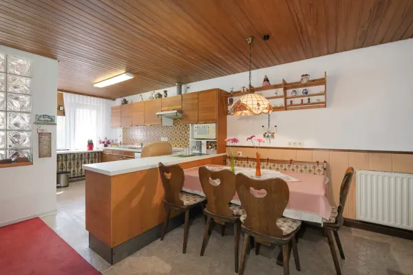 Küche und Essbereich Hinterhaus