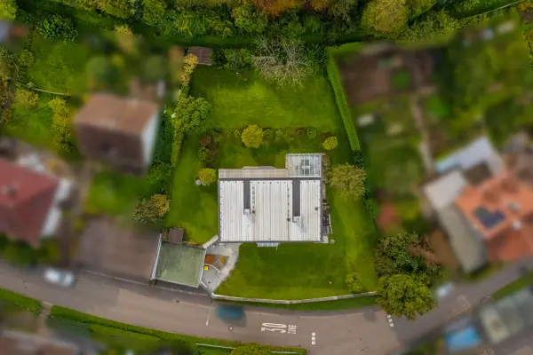 Luftansicht der Immobilie: Einzigartig Wohnen! (Foto)