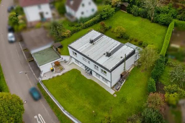 Luftansicht der Immobilie: Einzigartig Wohnen! (Foto)